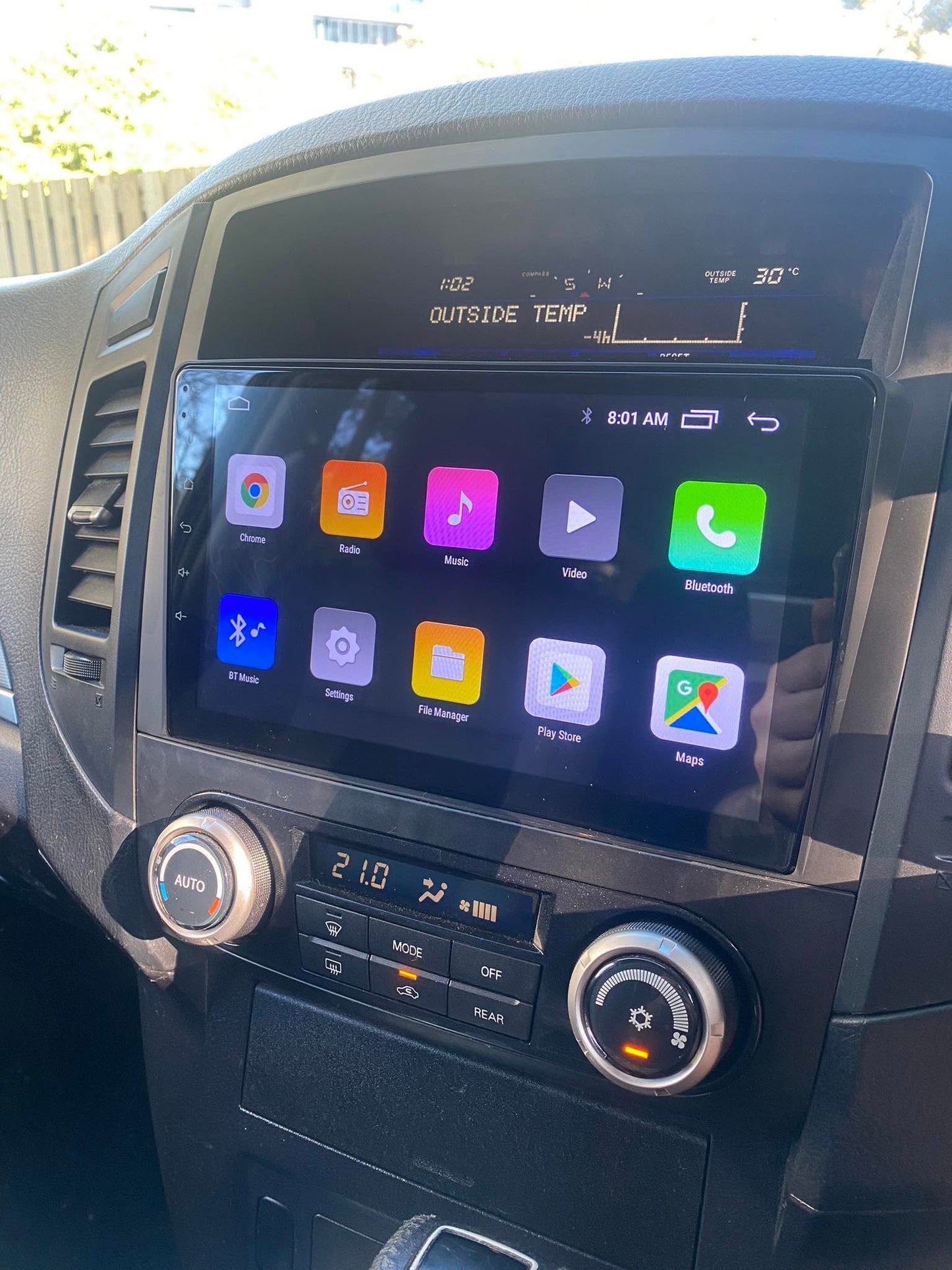 Mitsubishi Pajero 2007-2017 9" Carplay Kit