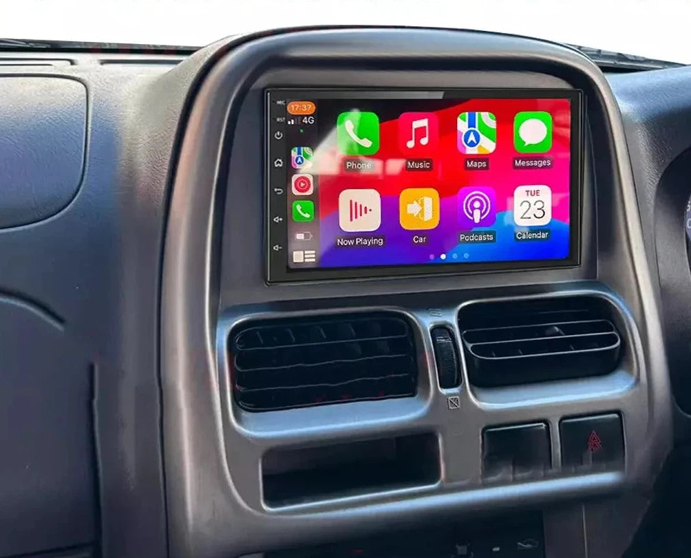 Nissan Navara 2006–2015 (D22) 7" CarPlay and Android Auto Kit